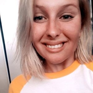 Meet your Posher, Anika